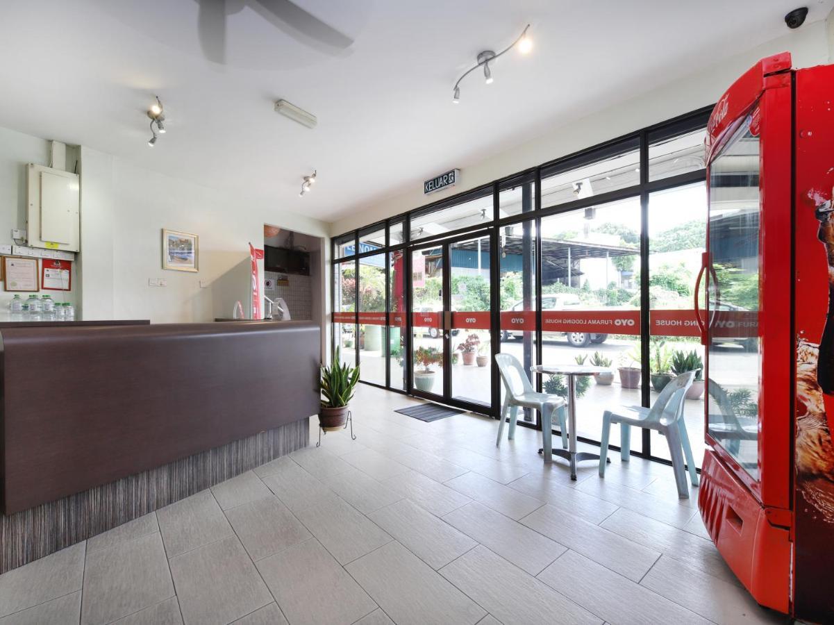 Oyo 44034 弗拉玛酒店 古晋 外观 照片